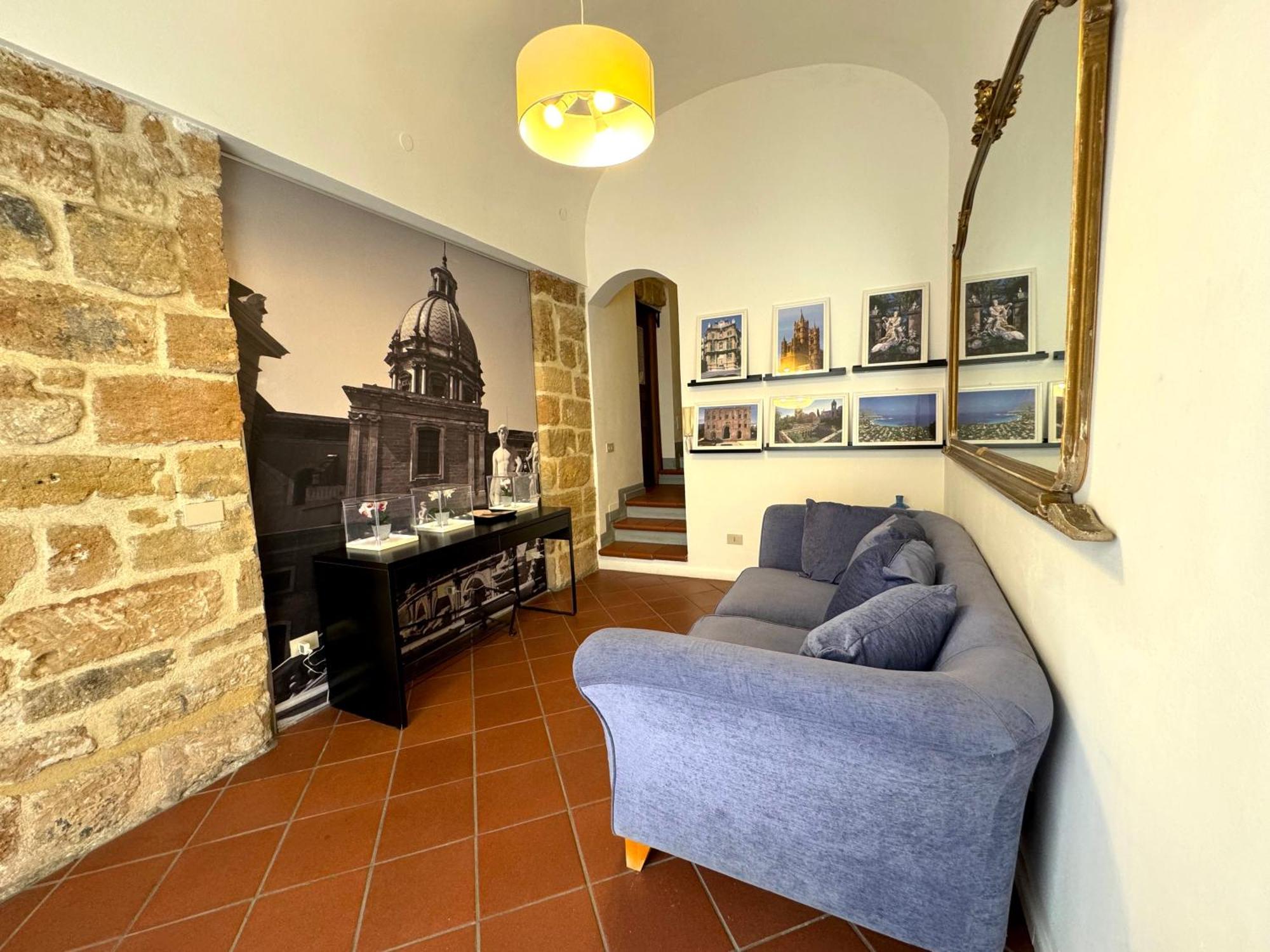 B&B Antichi Colori Cinisi Bagian luar foto
